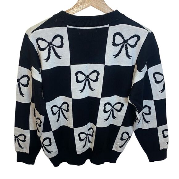 CHERIE COLLETTE Women’s Checkered Black White Bow Sweater - Picture 2 of 3